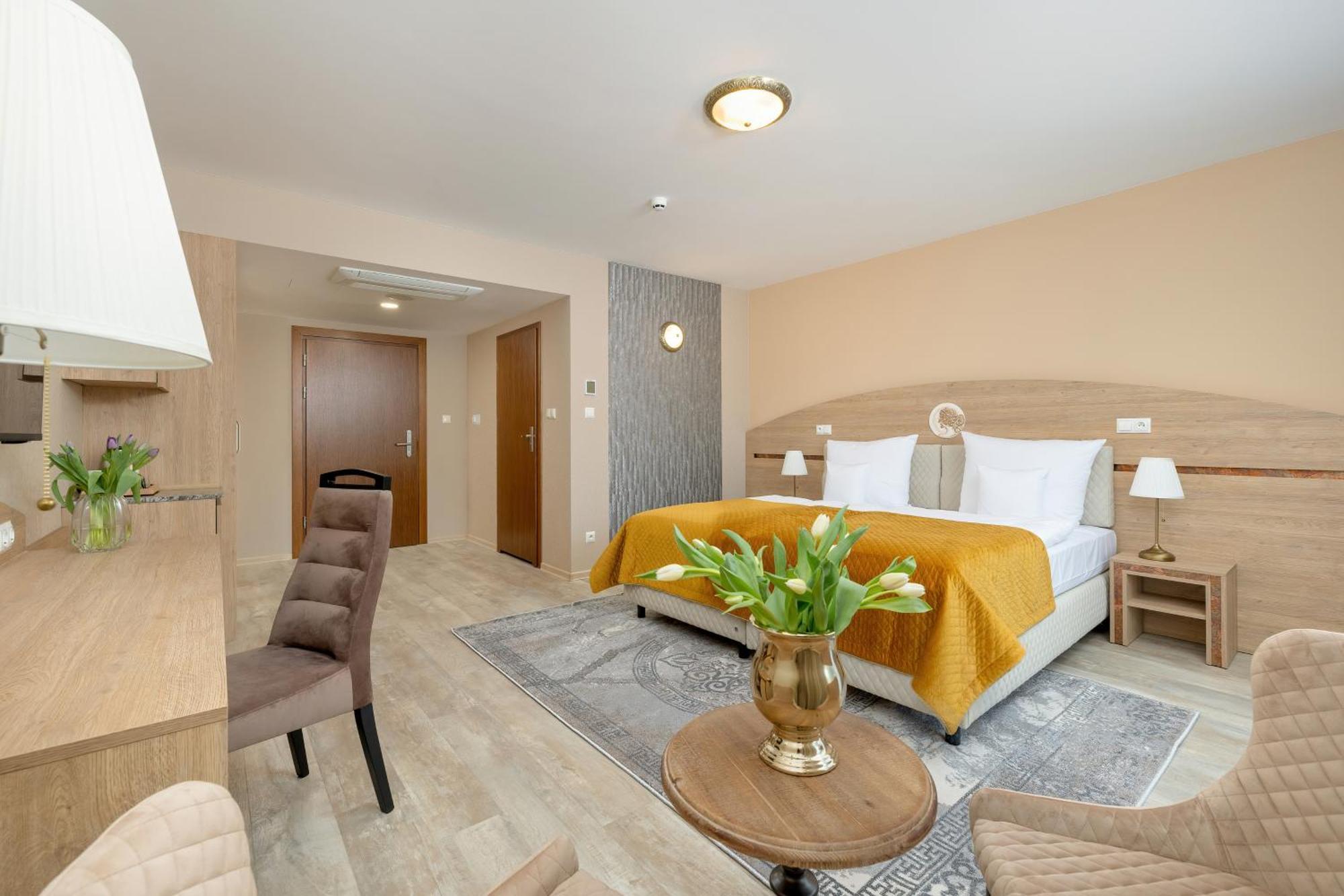 מידז'יוודז'י Juvena Hotel Wellness & Spa Adults Only מראה חיצוני תמונה
