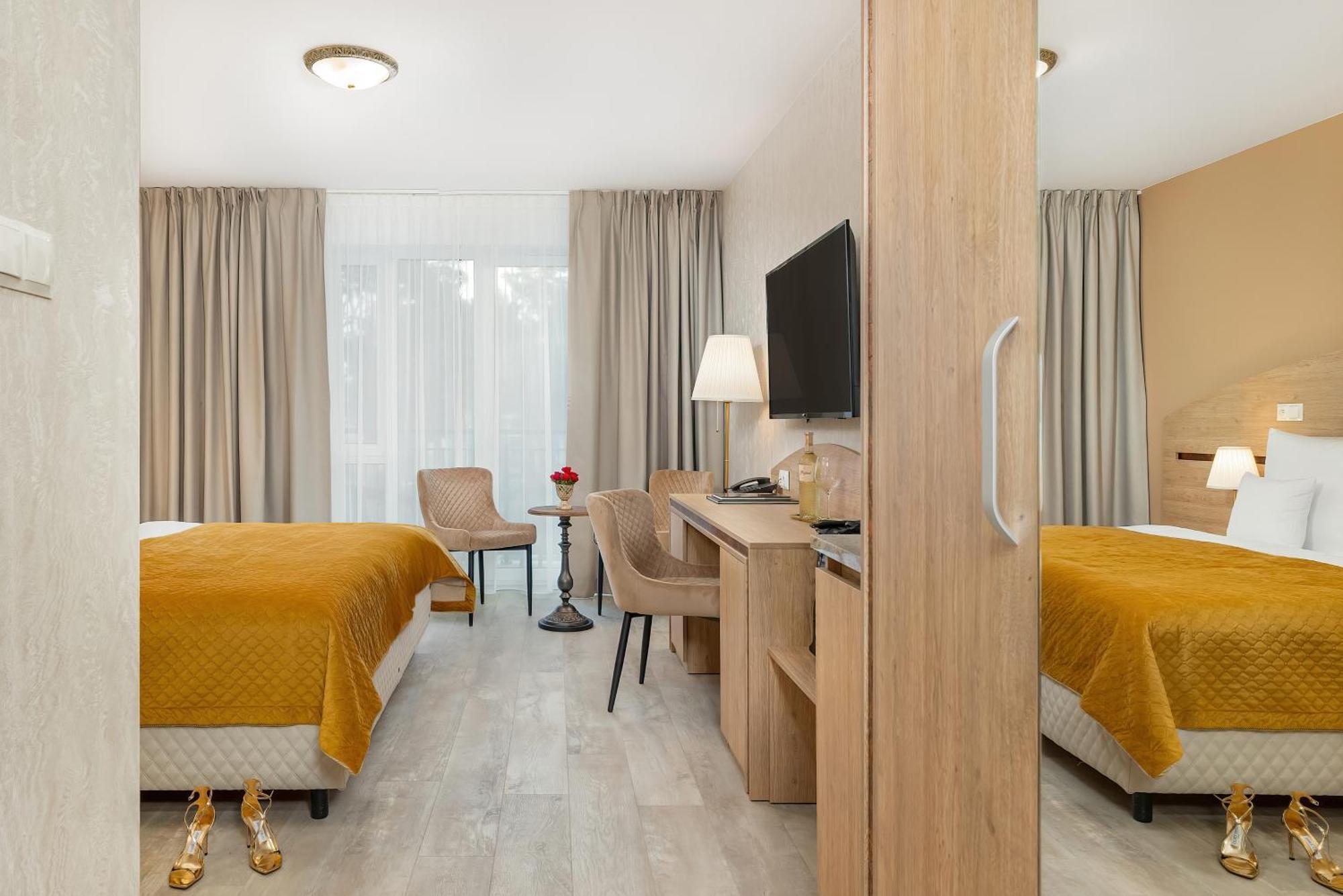 מידז'יוודז'י Juvena Hotel Wellness & Spa Adults Only מראה חיצוני תמונה